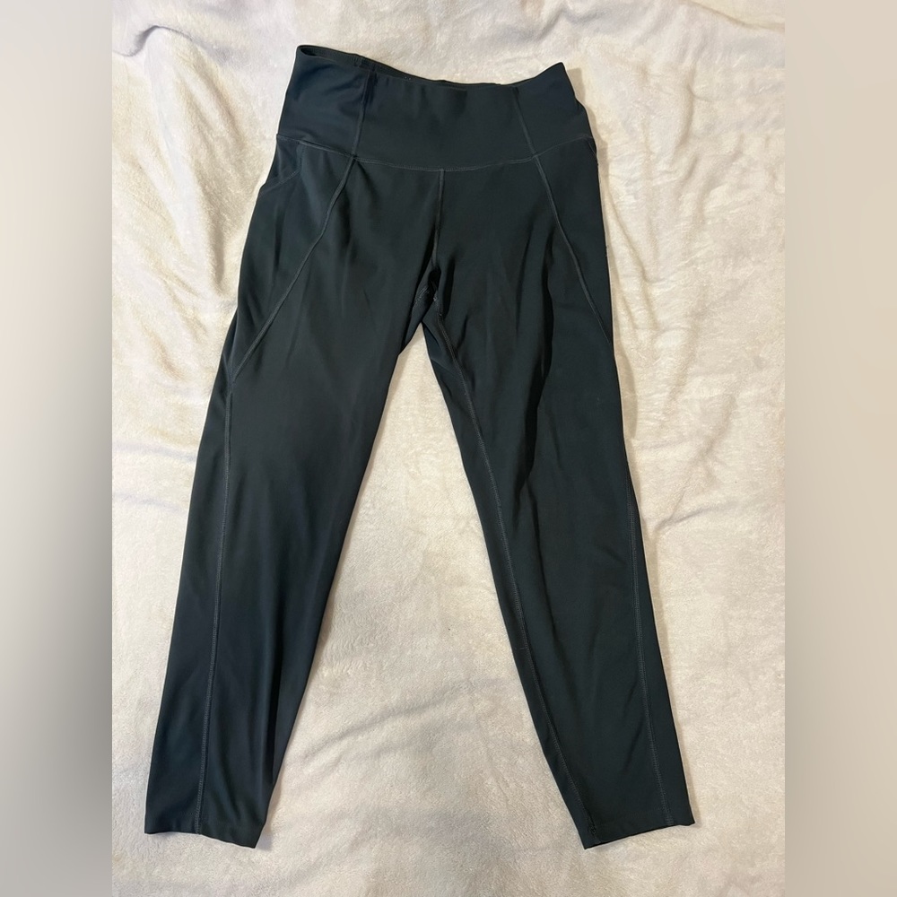 Dark grey leggings